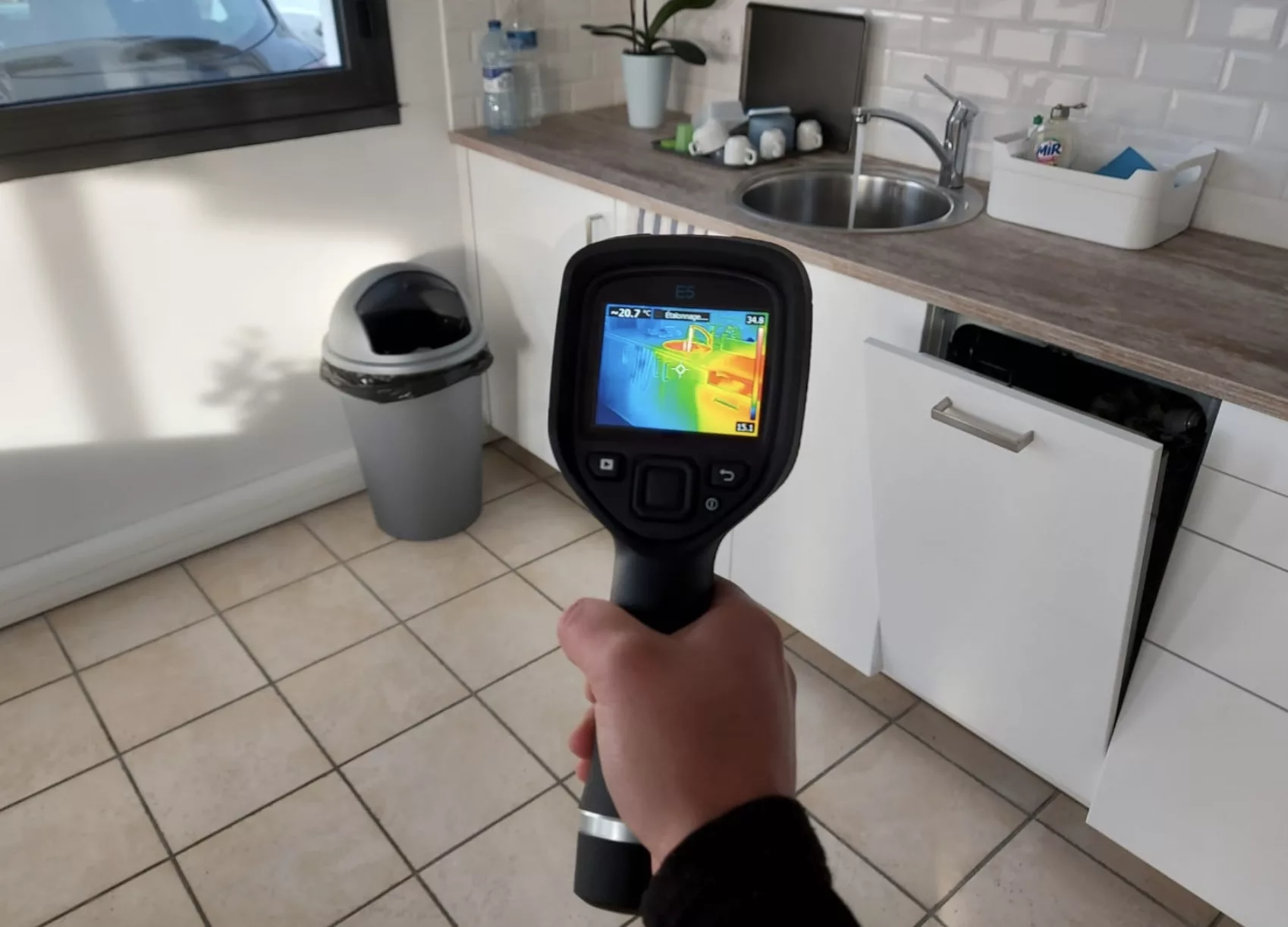 Fuite d’eau invisible : comment la repérer avant qu’il ne soit trop tard ?